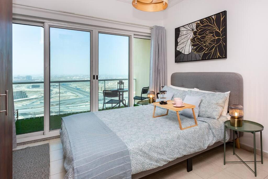 Lake View Jlt - Lovely Apartment In Dubai Buitenkant foto